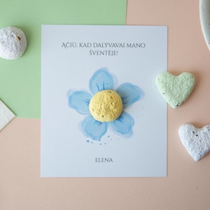 Carte de remerciement avec un coeur en papier de graines à planter - douche nuptiale écologique - anniversaire, cadeau de baptême pour des invités - bombe de graines