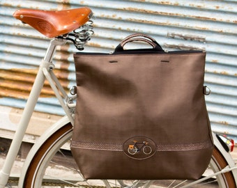 Wasserdichte Damen Fahrradtasche mit Schultergurt, City-Packtasche von schillernder brauner Farbe