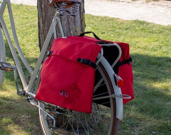 Double cycle pannier, rear pannier waterproof in red