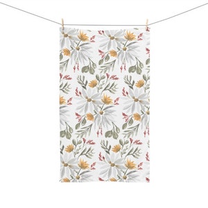 Daisy Hand Towel