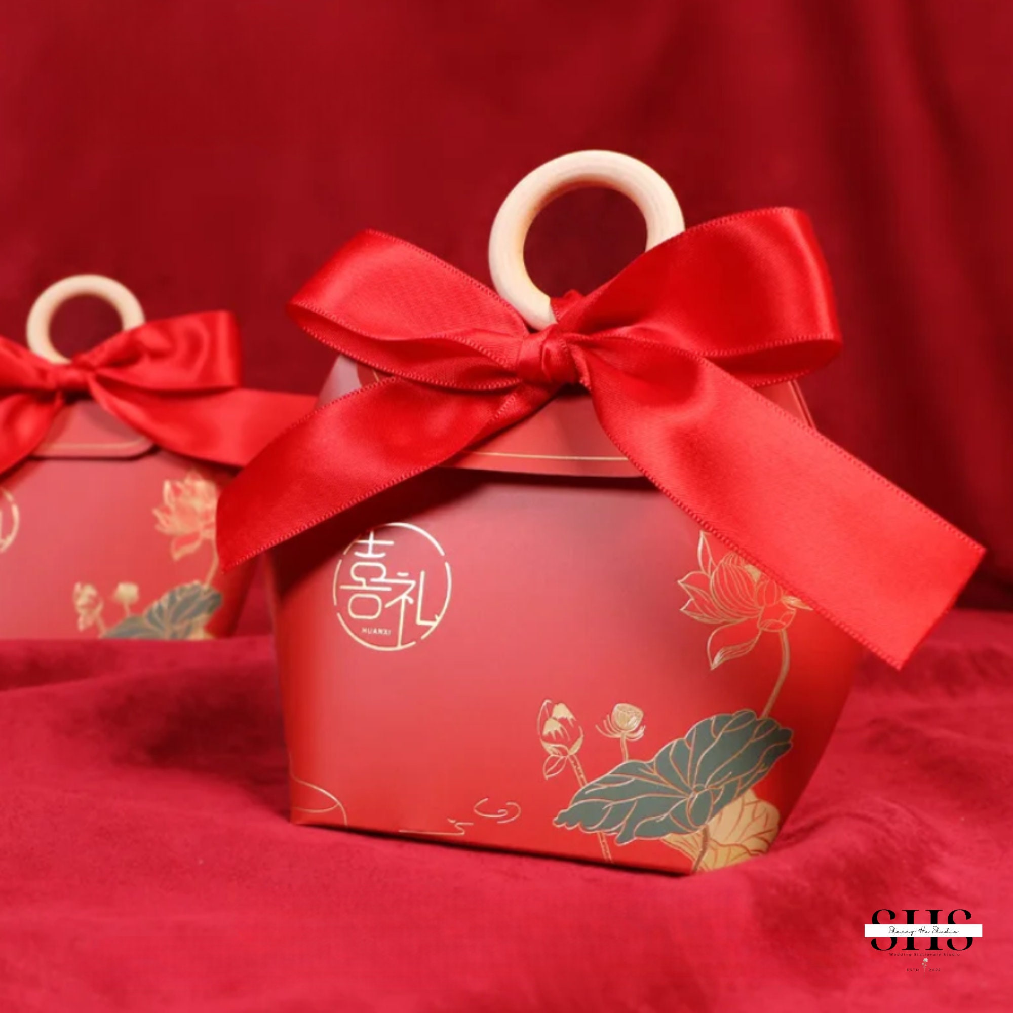 Lotus Floral Wedding Favor Boxes: Set of 50, Red Ribbon & Wooden Ring