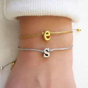 Initial Armband, Brautjungfern Geschenke, Freundschaftsarmband, Monogramm Armband, Verstellbares Kordelarmband
