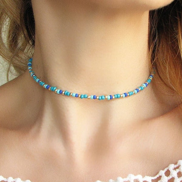 Choker perles bleues, Collier de perles de graines, Choker de perles de graines