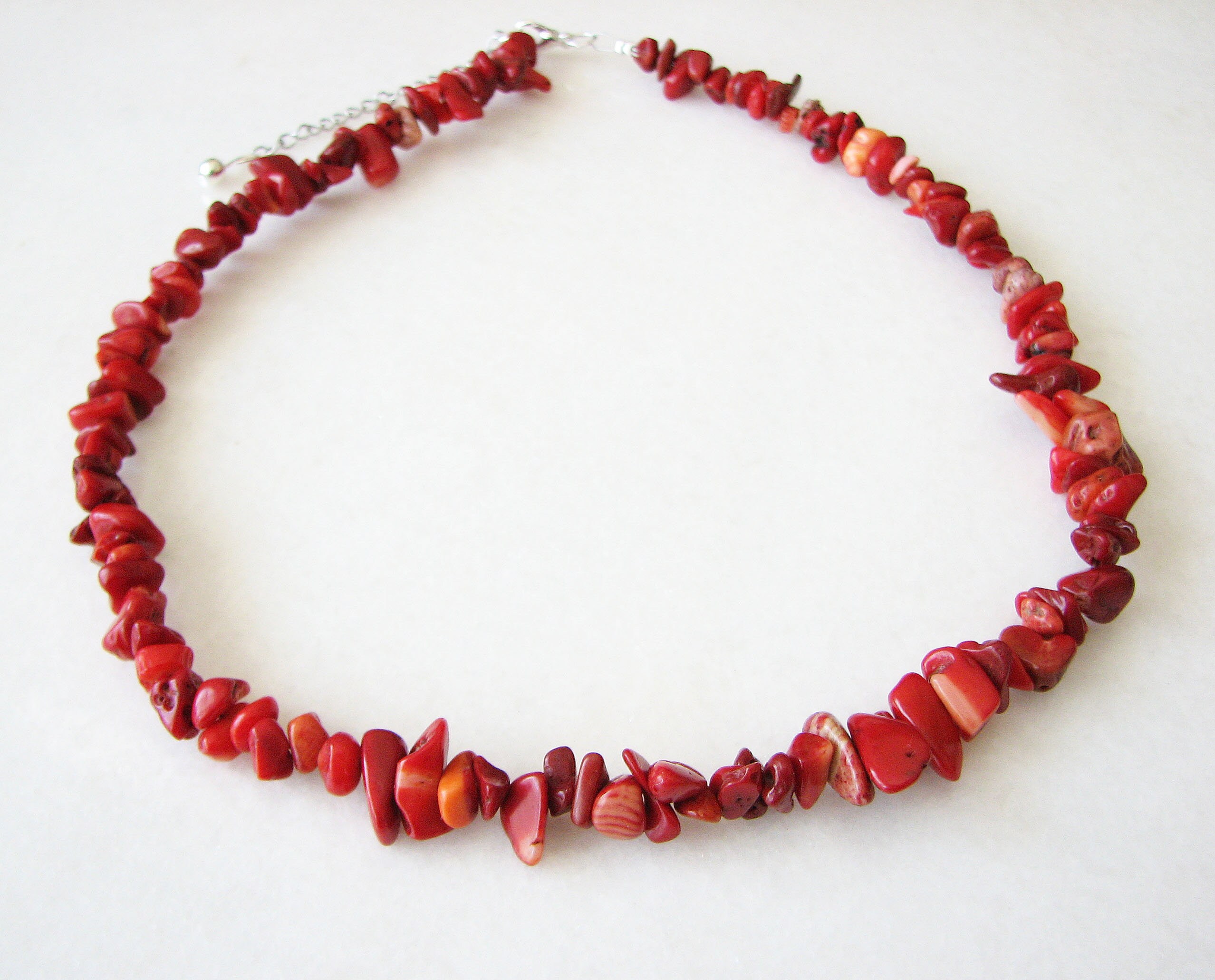 VIP【送料関税込】MONIES CORALS NECKLACE Luxurious Red Coral Pendant Necklace - 14k White Gold