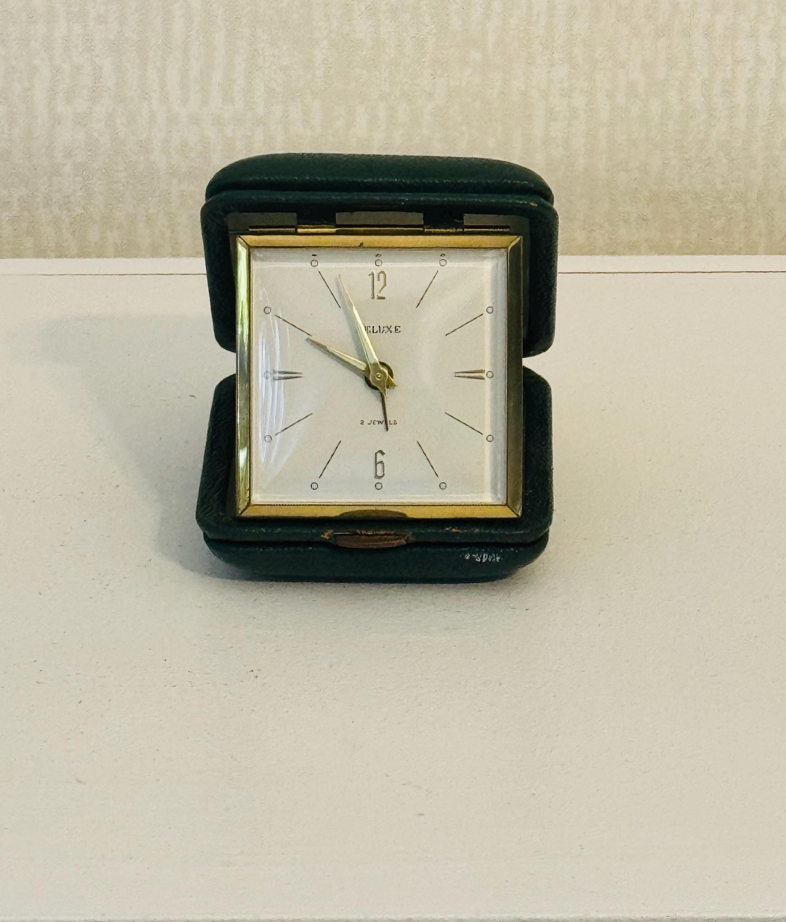 m*i様 レトロ美品！CITIZEN Travelling Alarm Cloc Vintage Citizen Quartz Alarm Table Clock Analog Battery Made