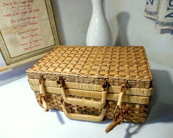 PANIER vintage avec couvercle en osier naturel