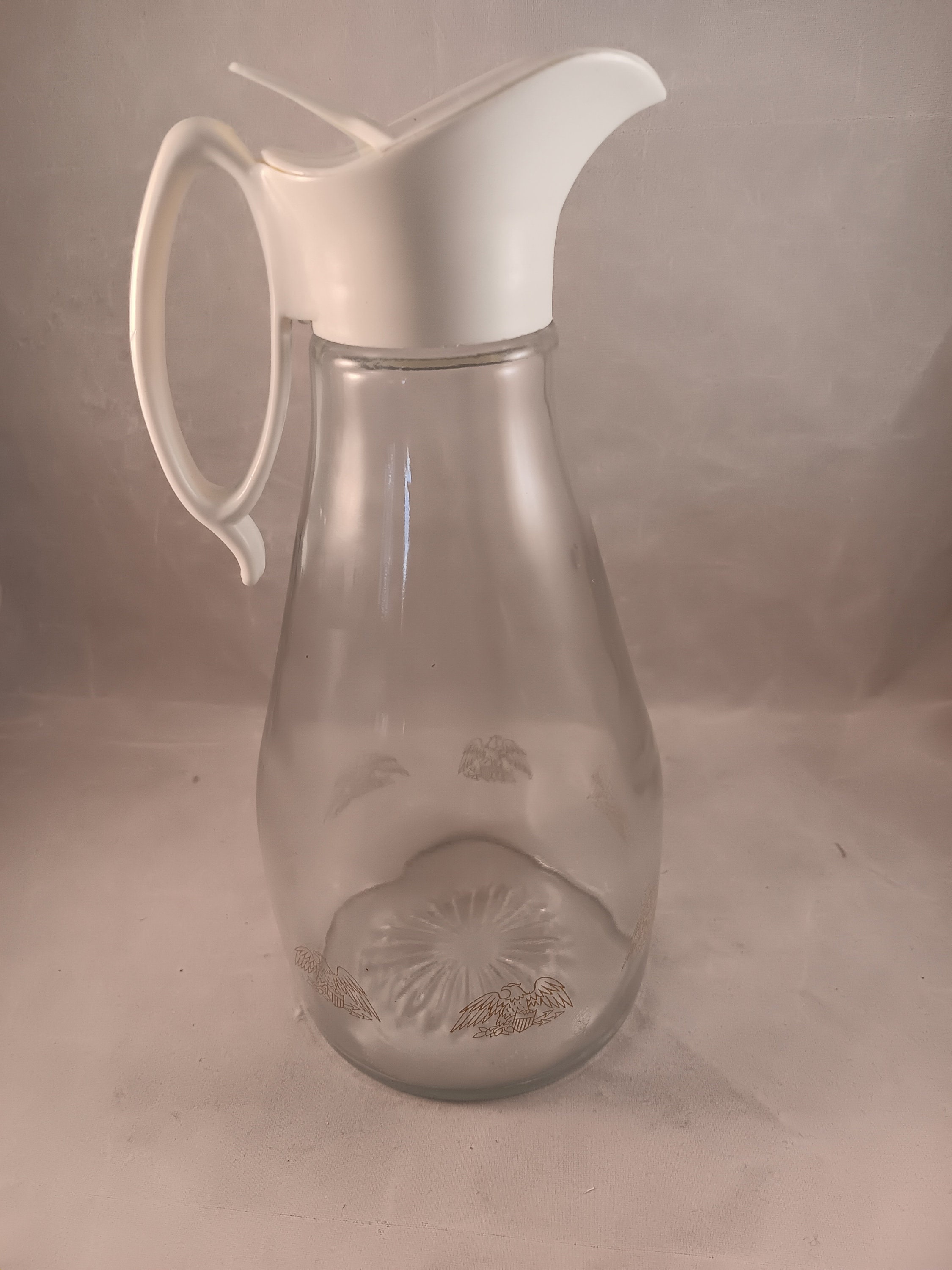 Log Cabin Syrup Dispenser, Gold Federal Eagle Around Bottom, Pyrex