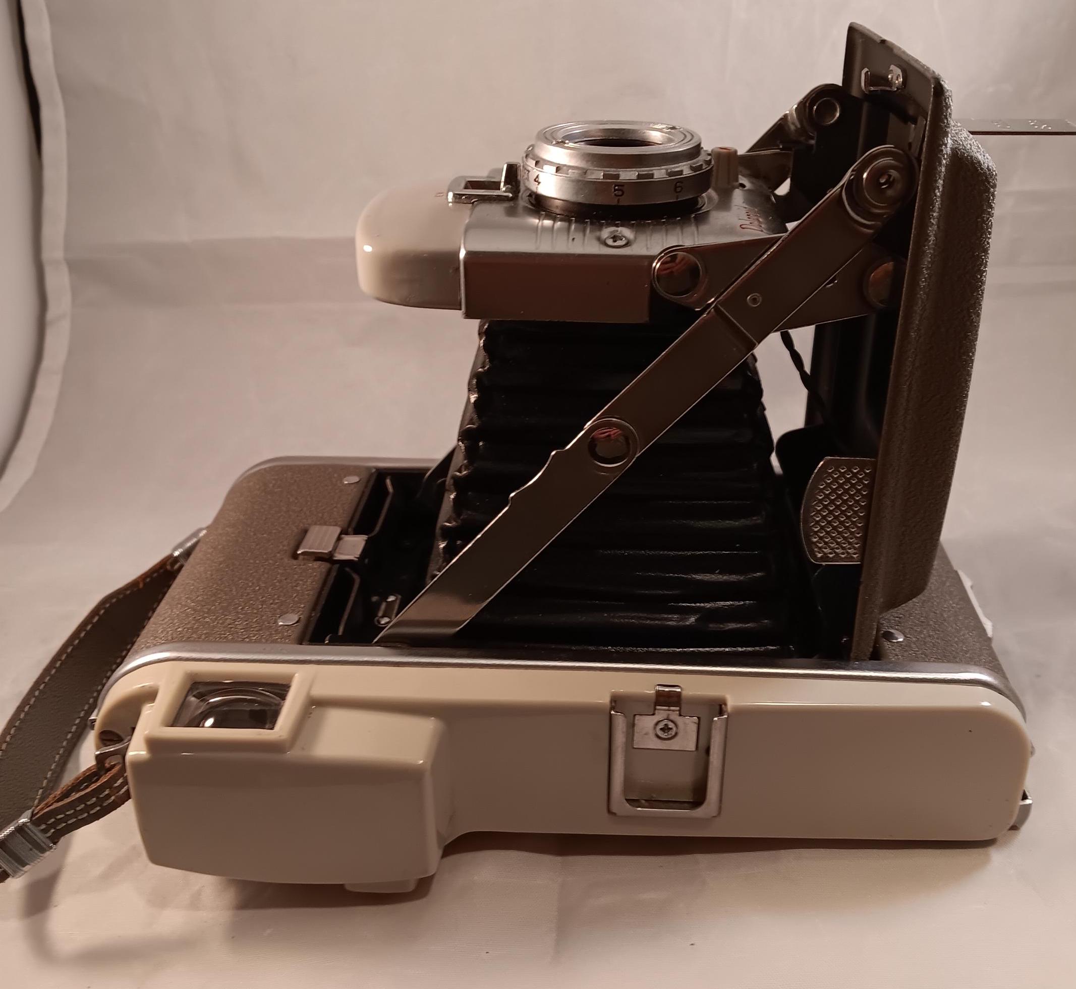 Polaroid Land Camera Model 80B Etsy