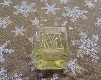 Flacon de Parfum "M" de Montpellier