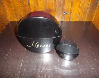 Factice Géant "Silence" de JACOMO