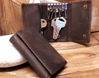 KEAKIA African Drum Leather Key Case Wallets Tri-fold Key Holder Keychains with 6 Hooks 2 Slot Snap Closure for Men Women KEAKIA African Drum Leather Key Case Wallets Tri-fold Key Holder Keychains with 6 Hooks 2 Slot Snap Closure for Men Women