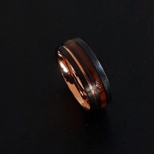 Koa Wood Wedding Ring, 8mm Mens Tungsten Ring, Wedding Band, Ring with Koa Wood, Rose Gold Ring With Koa Wood, Bague pour homme, Mens gift image 4