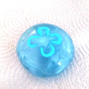 SQUISHY Moon Jelly Glow In The Dark  Jellyfish silicone stress buddy