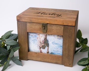 Personalized Pet Memory Box / Urn with Name and Quote or Poem
