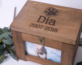 Personalized Pet Memory Box/Urn with Photo - Dog Memorial