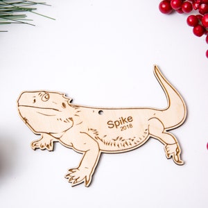 Personalized Bearded Dragon Detailed Christmas Ornament Name Date