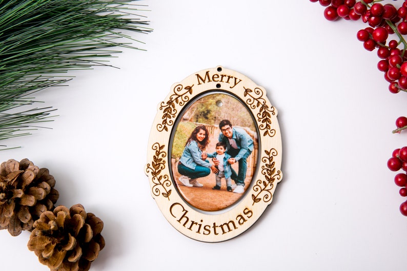 Personalized Christmas Ornament Porcelain Custom Photo Print with Engraved Wood Frame Holly Merry Christmas Bild 1