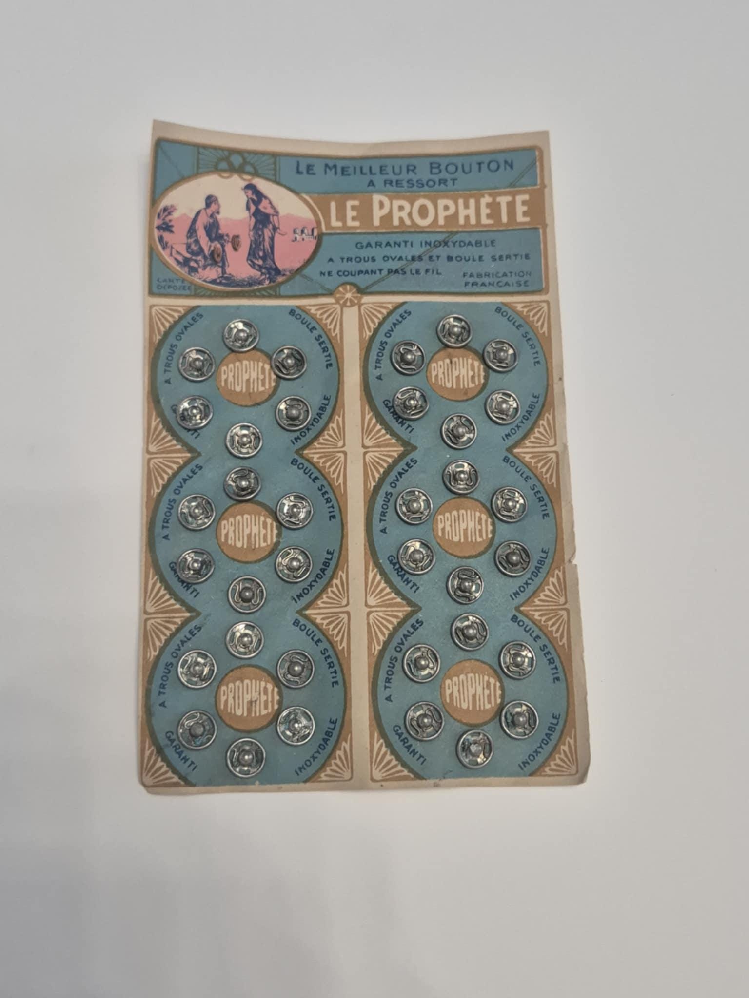 Lot D'anciennes Cartes De Boutons-pression Et Agrafes - Stock Neuf Vintage