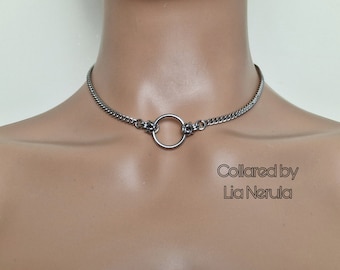 24/7 O Ring Day Collar: Stainless Steel Curb Chain Byzantine Accent And Locking Option