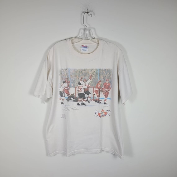 Vintage 1997 Hockey T-Shirt