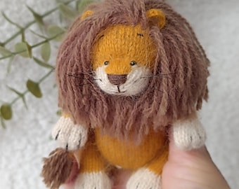 Newborn Photography Lion Prop, Knit Lion Toy, Angora Baby Photo Prop, Newborn Session Accessory, Soft Lion Stuffed Animal