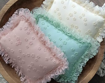 Newborn Photography Prop Pillow with Lace Ruffles, Baby Girl Prop Set, Newborn Posing Cushion, Newborn Photography Props with Headband