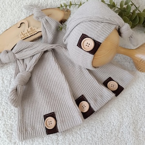 Long Newborn Sleepy hat, Neutral Photo props, Beige Photography outfit, Knotted Sleep Cap for Newborn, Newborn Photography Props