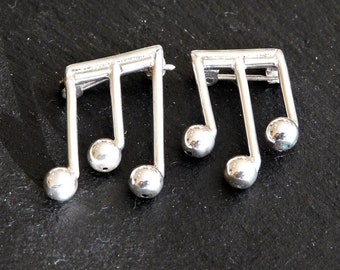 Hallmarked silver music note brooch, musical jewellery, music triplet jewelry gift for musician, singing teacher, sheet music brooch