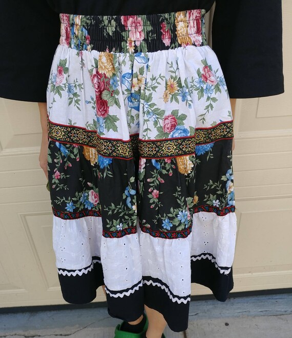 Vintage floral elastic skirt, fit XS-S - image 1