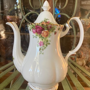 Royal Albert Old Country Roses  Coffee Pot.  10.5 inches tall. Produced in England 1962.