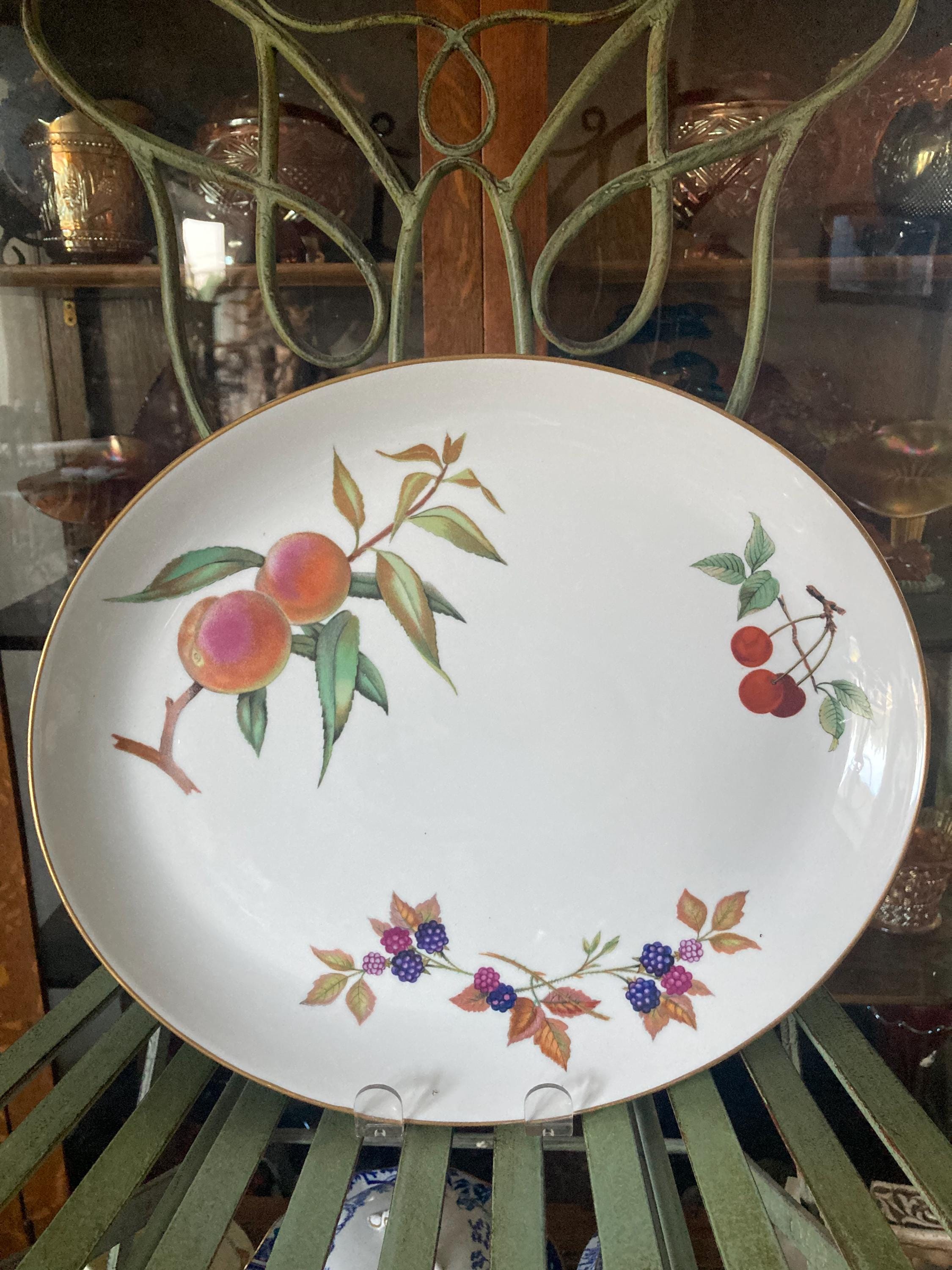 Royal Worcester Evesham 1961 - Etsy