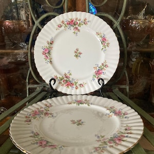 Royal Albert Moss Rose Dinner Set of Inches