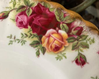 M♦美品　 　 OldCountryRoses 　プレート Royal Albert Old Country Roses Luncheon Plates. Set of 2. 9.25