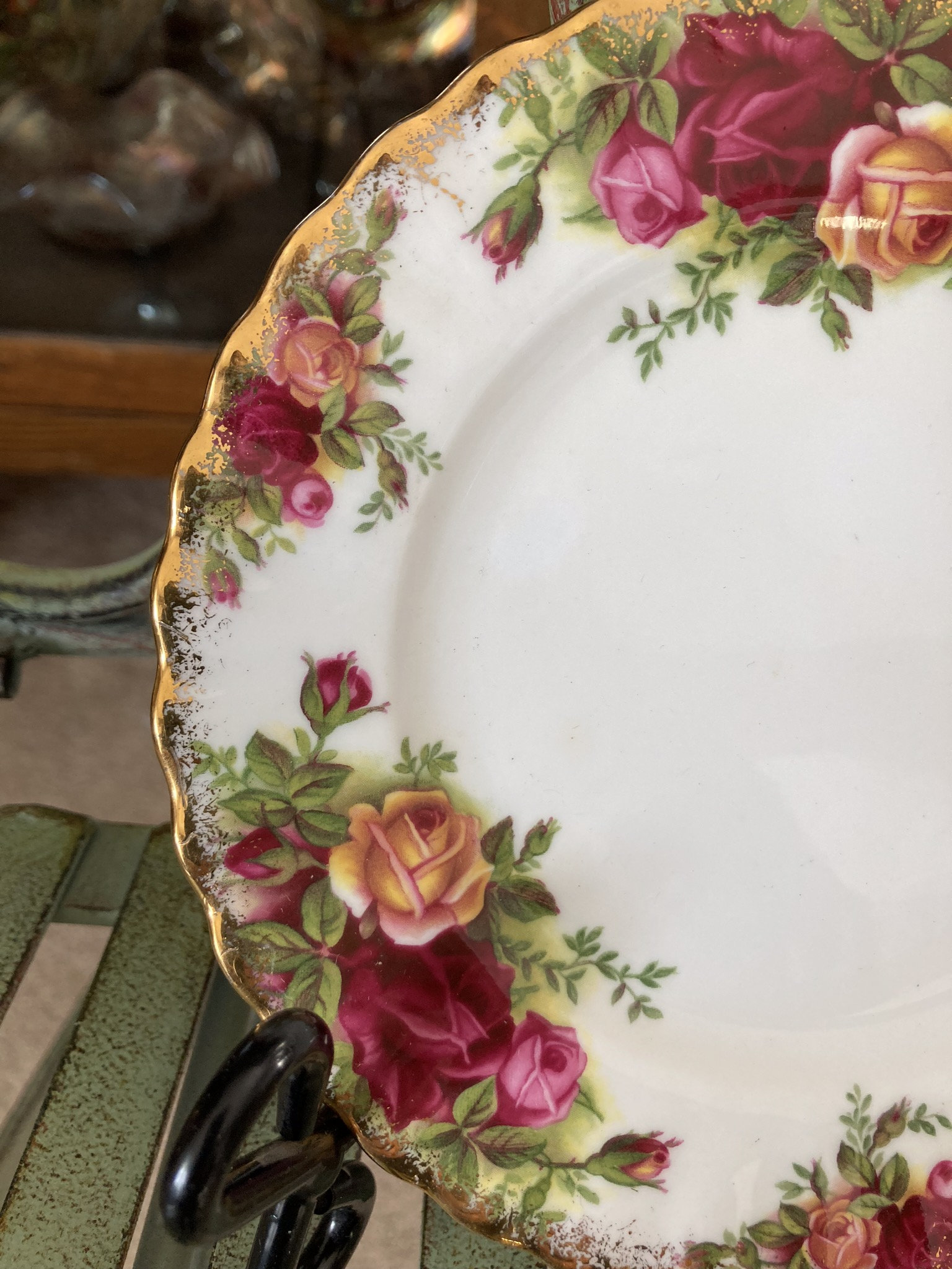 Royal Albert Old Country Roses Bread and Butter Plates. Set of 4
