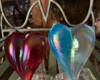 Robert Held Art Glass Elongated Hearts. Set of 2. 3.25 Inches Tall