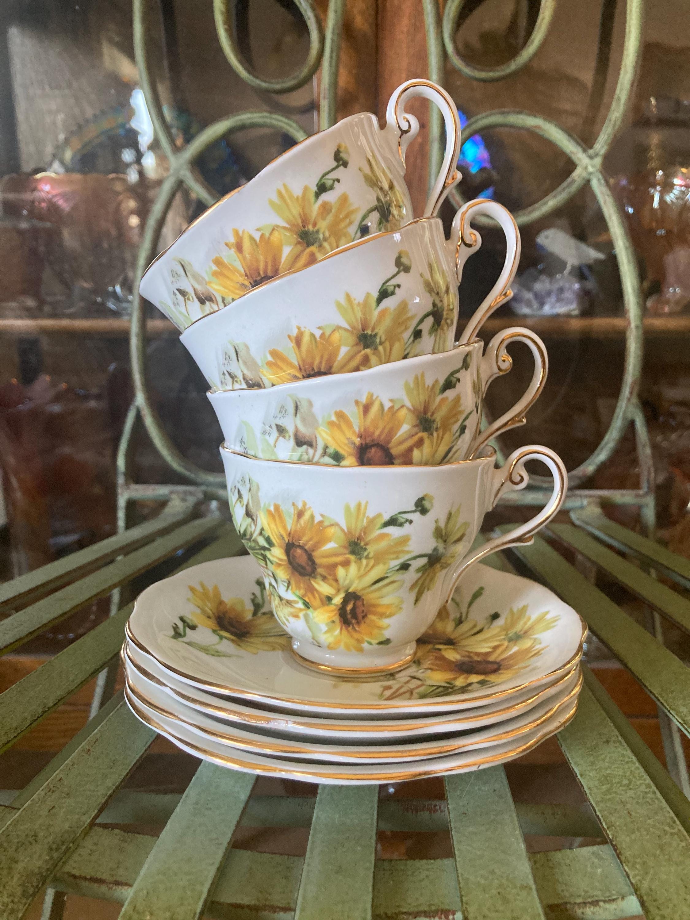 Royal Standard Brown Eyed Susan Teacups and Saucers. Set of 4