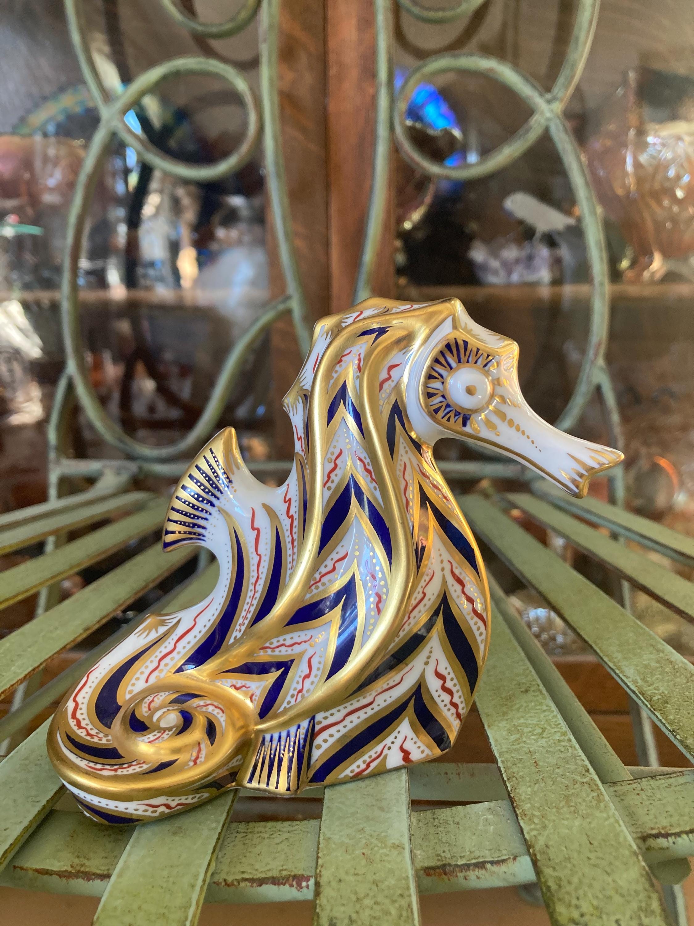  CROWN DERBY 文鎮　置物 Royal Crown Derby Seahorse Paperweight. Imari. 4.5 Inches Tall
