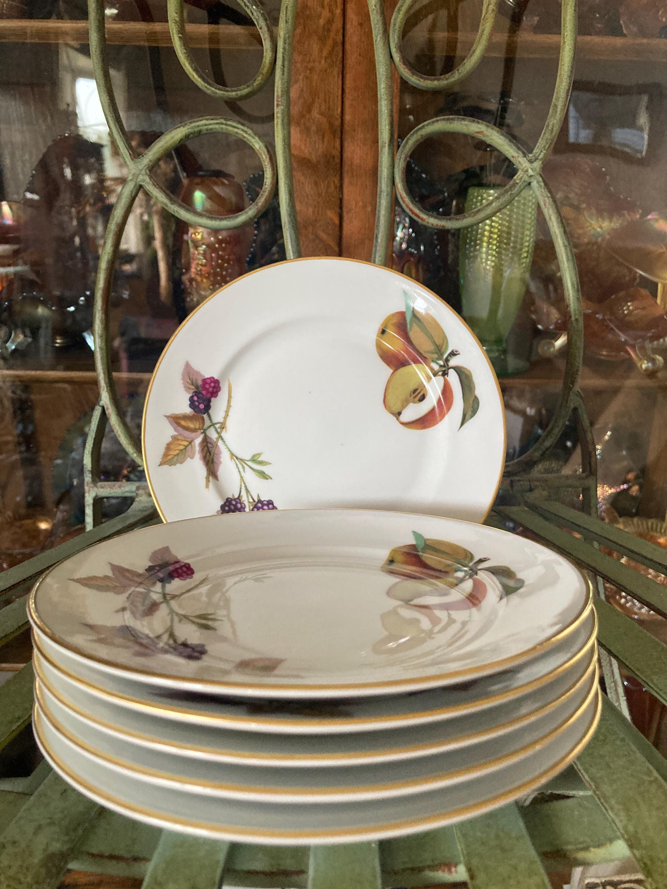 Royal Worcester Evesham 1961 - Etsy