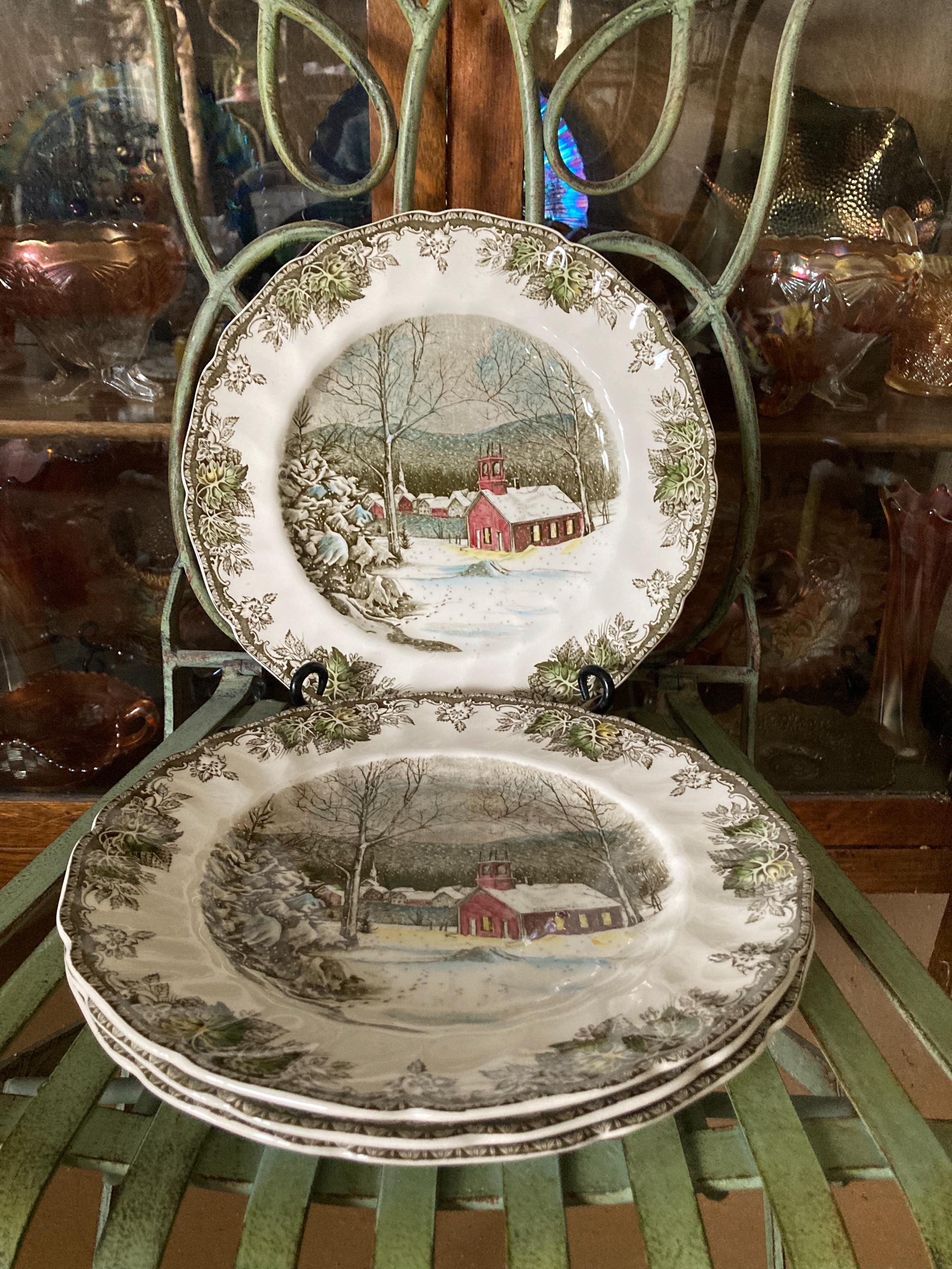 Johnson Brothers Friendly Village Dinner Plate. Set of 4. 10.5