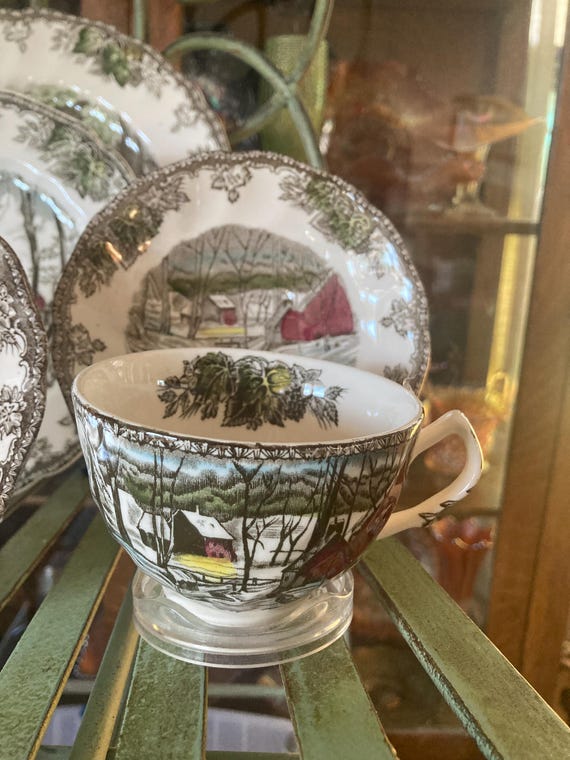 Johnson Brothers Friendly Village 5 Piece Place Setting. Produced
