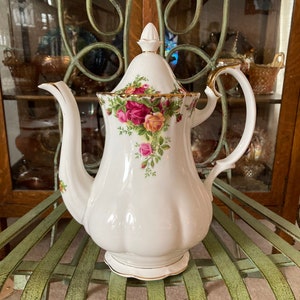 Royal Albert Old Country Roses. Coffee Pot. 10.5 inches tall. Produced in England 1962.