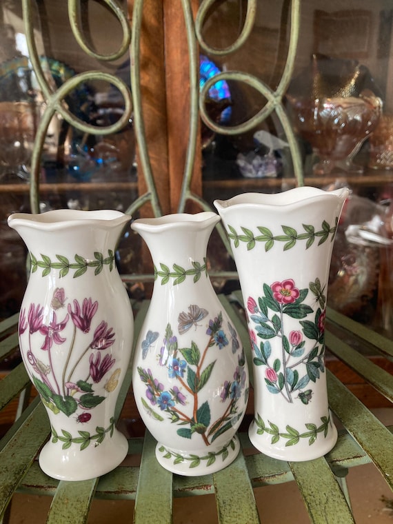 Portmeirion Botanic Garden Vases. Set of 3. 5 Inches Tall