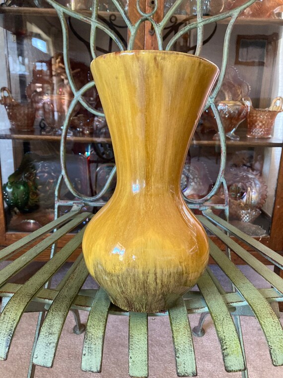 Vintage Blue Mountain Pottery Vase. Harvest Gold Collection.9 Etsy