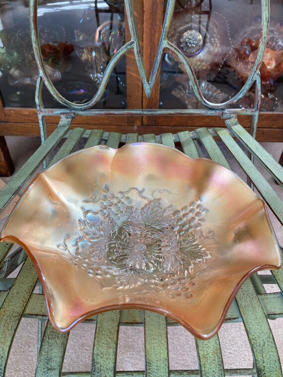 ruffles bowl 2.5 inches high. Produced by Northwood 1910 to 1911 9