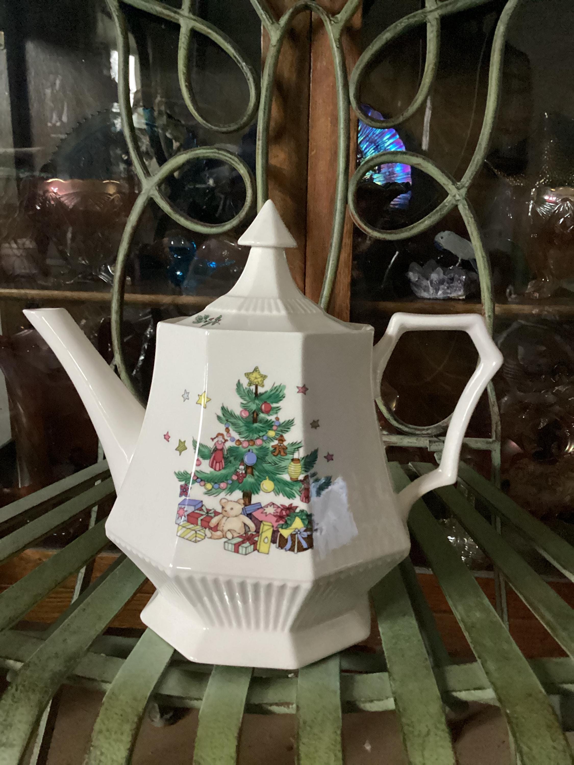 Nikko Christmastime Teapot. 8 Inches Tall. Produced in Japan 1997