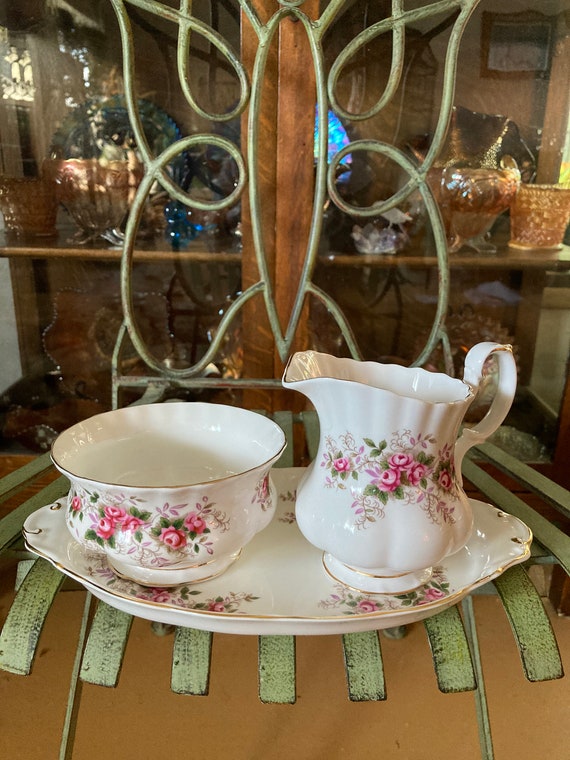 Royal Albert Lavender Rose Creamer,sugar Bowl, Tray Set. Large 