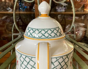 Villeroy and Boch Basket Teapot. 7.5 Inches Tall.produced in