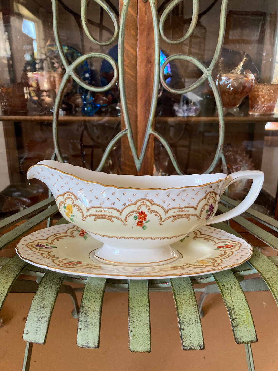 Royal Worcester Kensington Gravy Boat and Under Plate. 9 Inches Wide