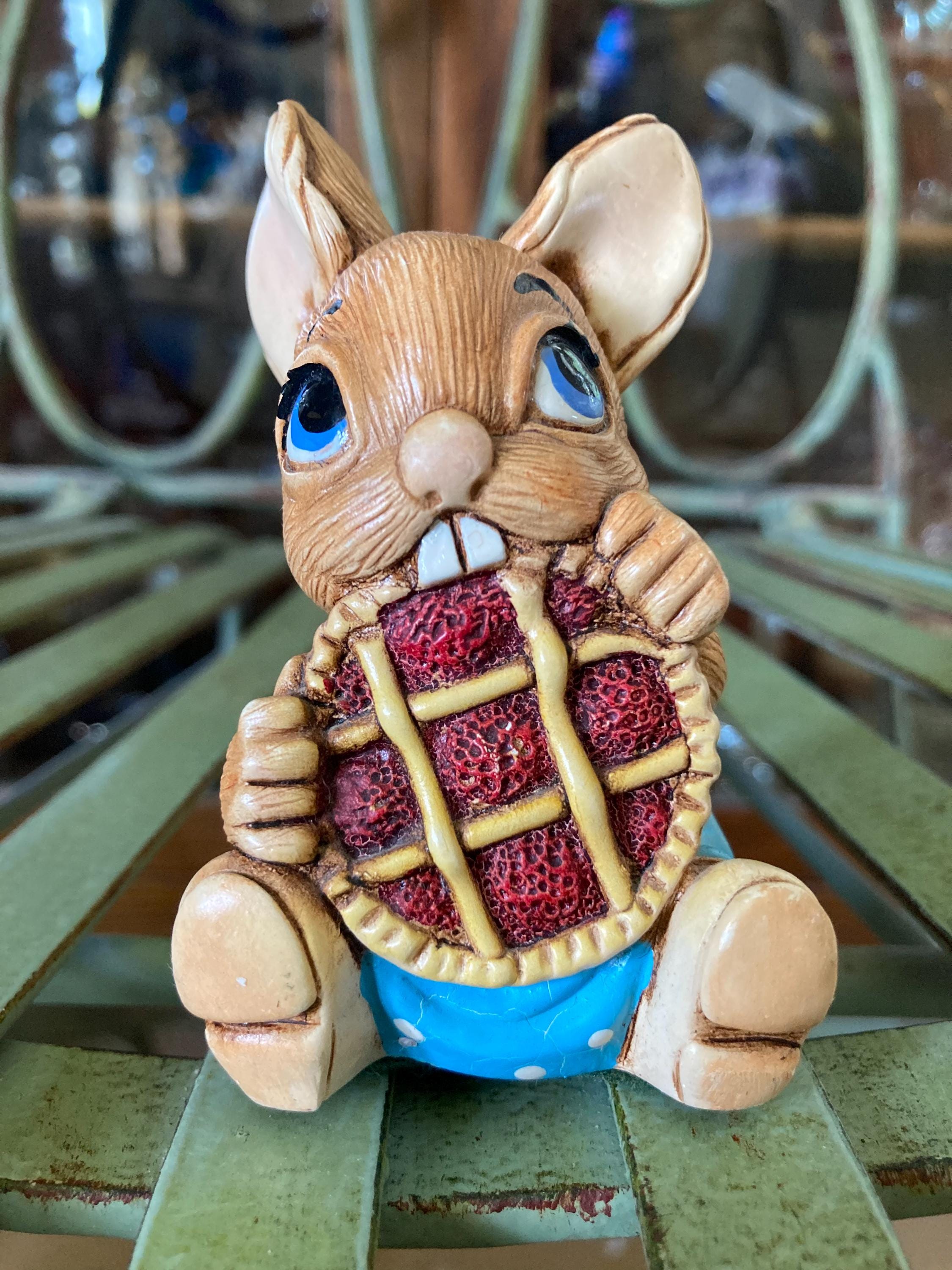 Pendelfin “picnic Midge” Rabbit. 3.5 Inches Tall. Produced 1965