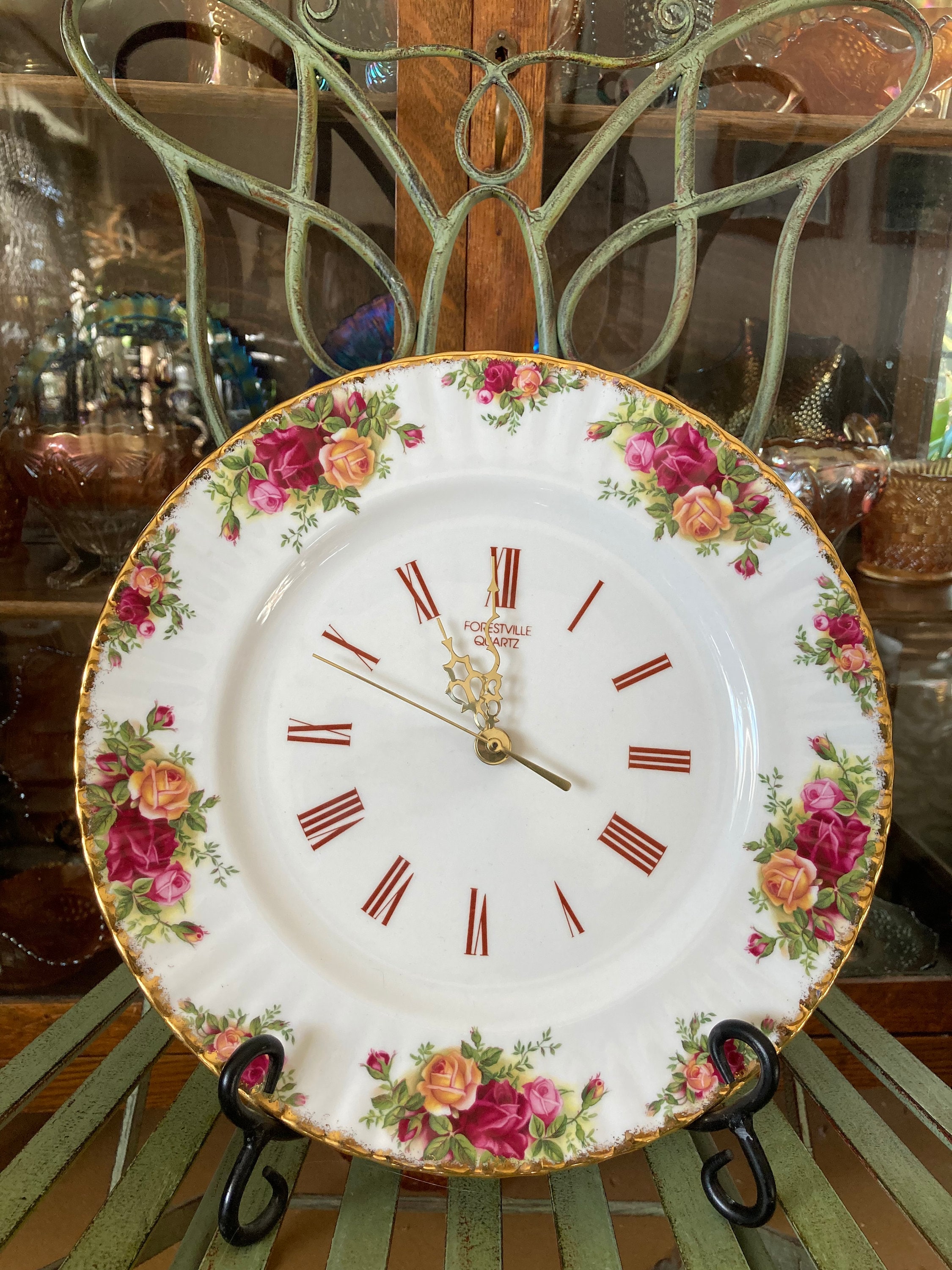 Royal Albert Old Country Roses Clock. 10.25 Inches Diameter